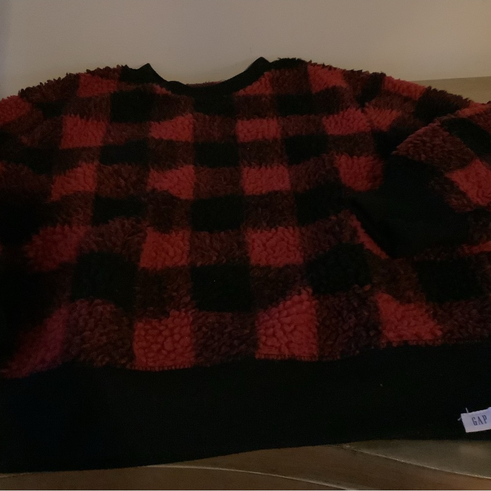 Boys red and black lumberjack gap sweatshirt size small